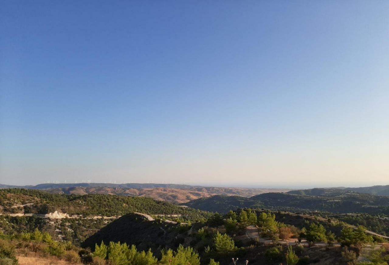 فيلا Pendaliaفي Savvas Brian Mountain House In Paphos المظهر الخارجي الصورة