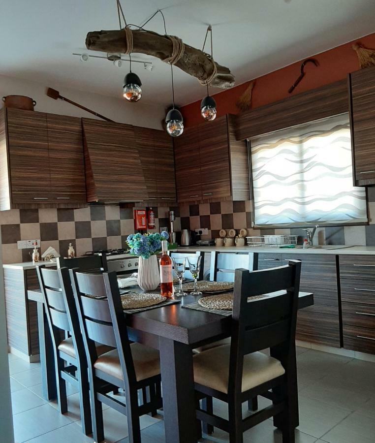 فيلا Pendaliaفي Savvas Brian Mountain House In Paphos المظهر الخارجي الصورة